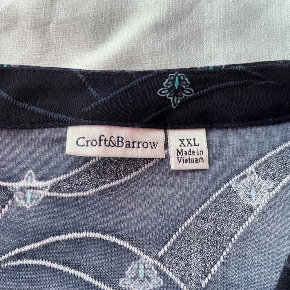 Croft & Barrow Blouse‎ Womens XXL Navy Blue Excellent Pintuck Paisley Knit Top